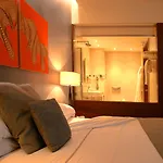 Carris Marineda Hotel A Coruna