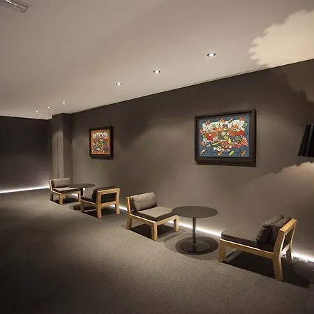 Carris Marineda Hotel