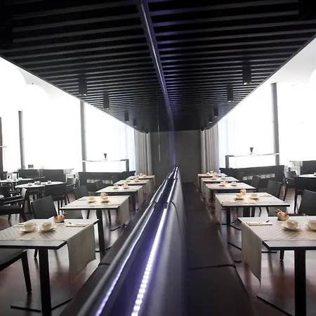 Carris Marineda Hotel 4*