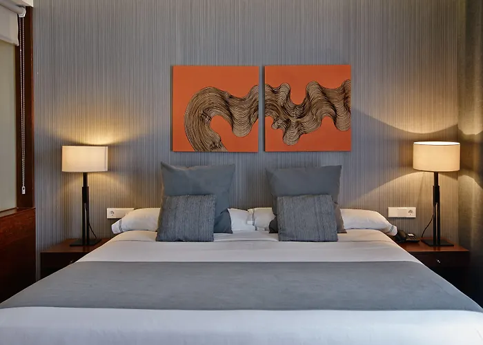 Carris Marineda 4* La Corogne