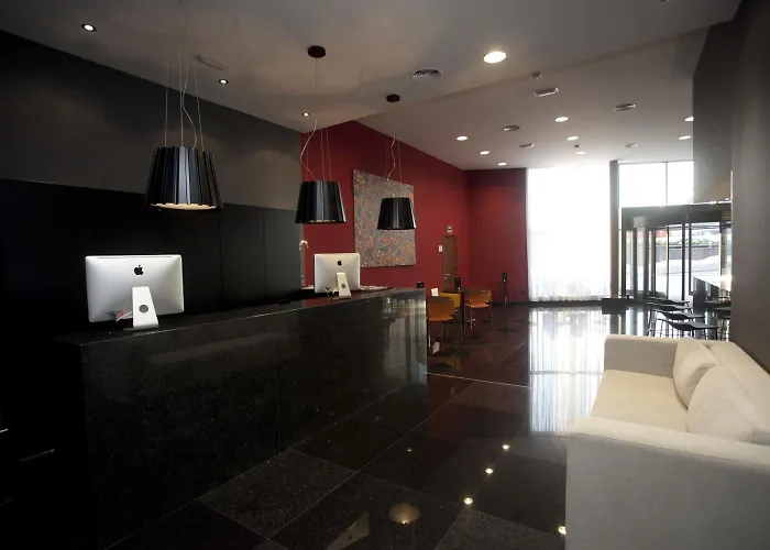 Hotel Carris Marineda 4*