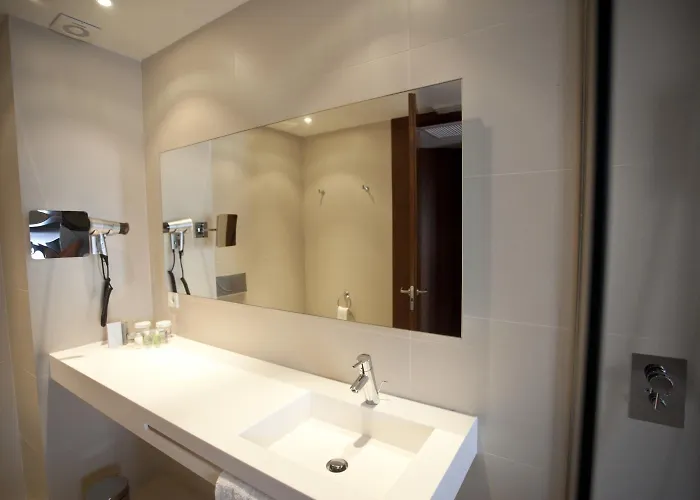 Carris Marineda Hotel La Corogne